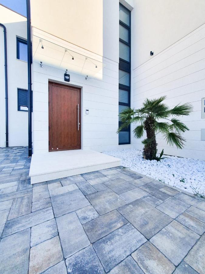 Vrsi Seaside Heights Apartments Exterior photo